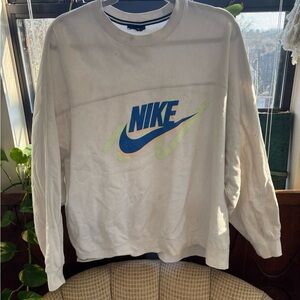 Retro Nike Crewneck Sweater